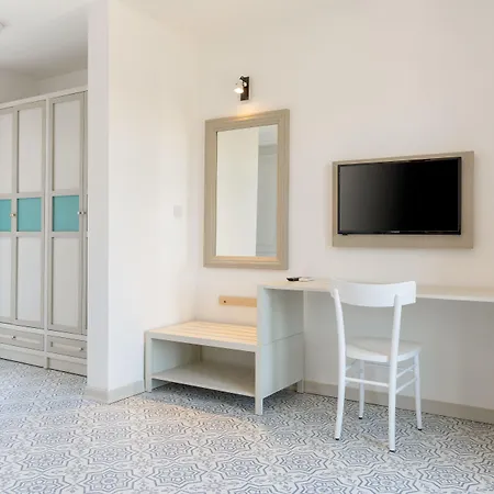 Monza House Hotel 2*