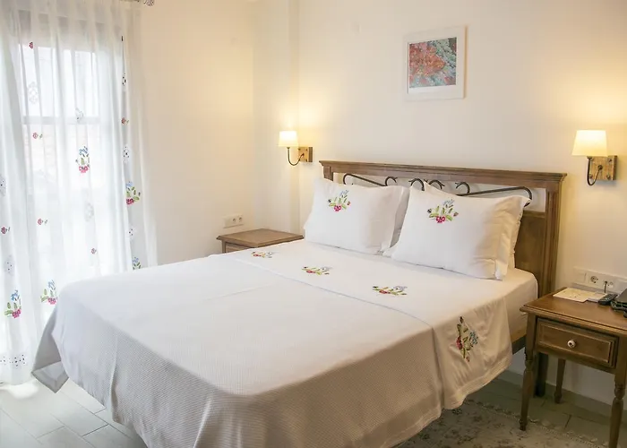 Monza House 2* Siğacık