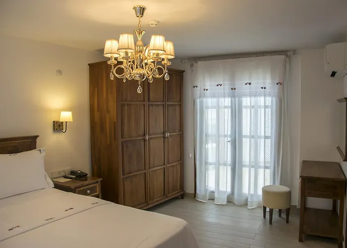 Hotel Monza House 2*