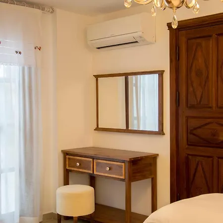Monza House 2* Siğacık