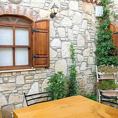 Monza House מלון 2*