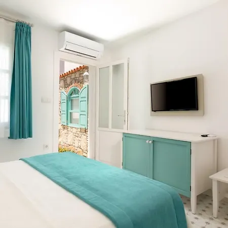 Monza House 酒店 Siğacık
